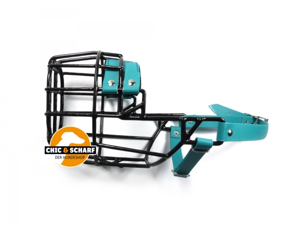 CHOPO schwarz Bullterrier Hündin Biothane grün