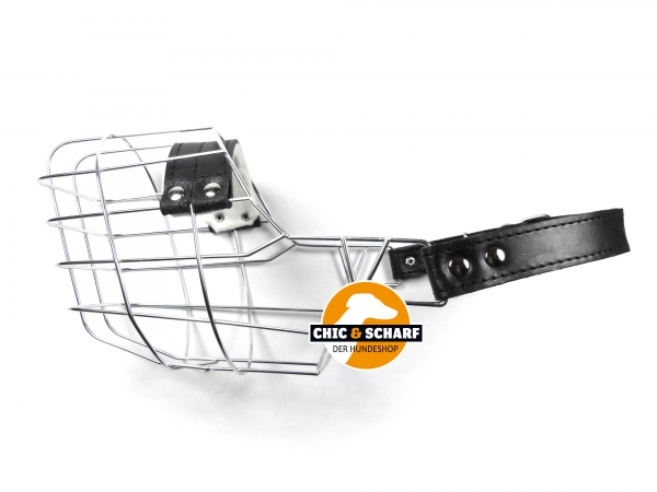 SF Drahtmaulkorb Basset Hündin